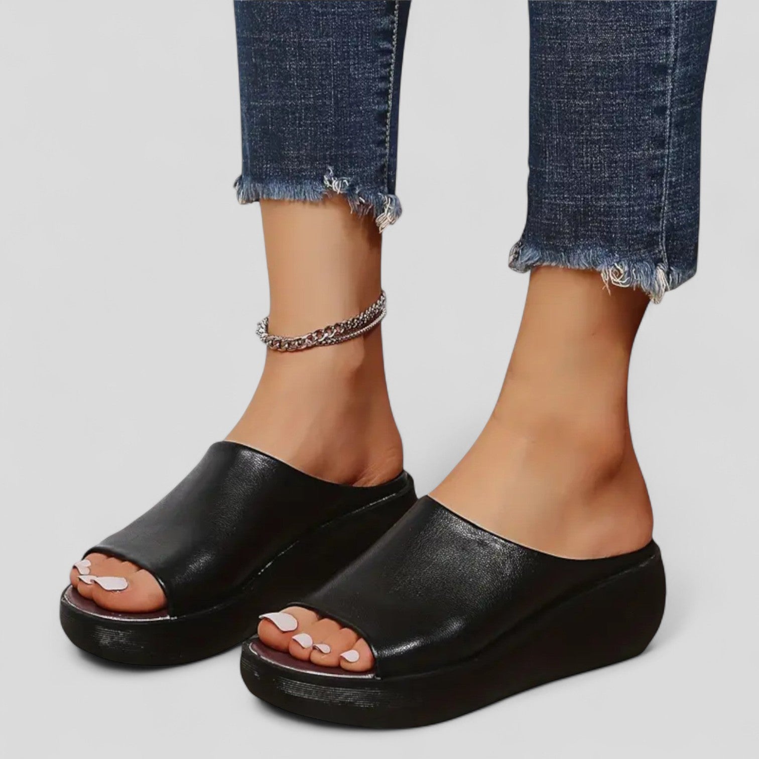 Leocadia | Mocasín