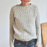 Victoria | Suéter gris elegante con escote en U