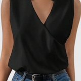Yariela | Top Suave de Verano con Escote en V