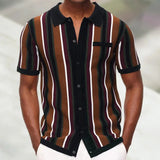 Polo con botones atemporal