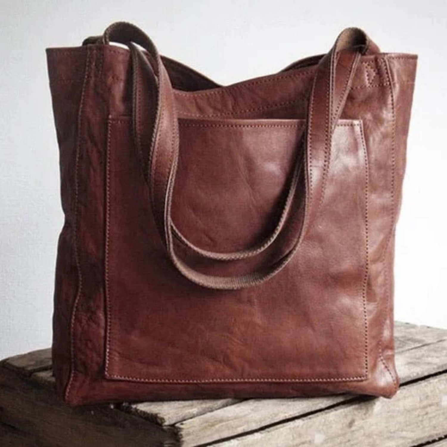 Lorena™ | Bolsa de cuero moderno y elegante