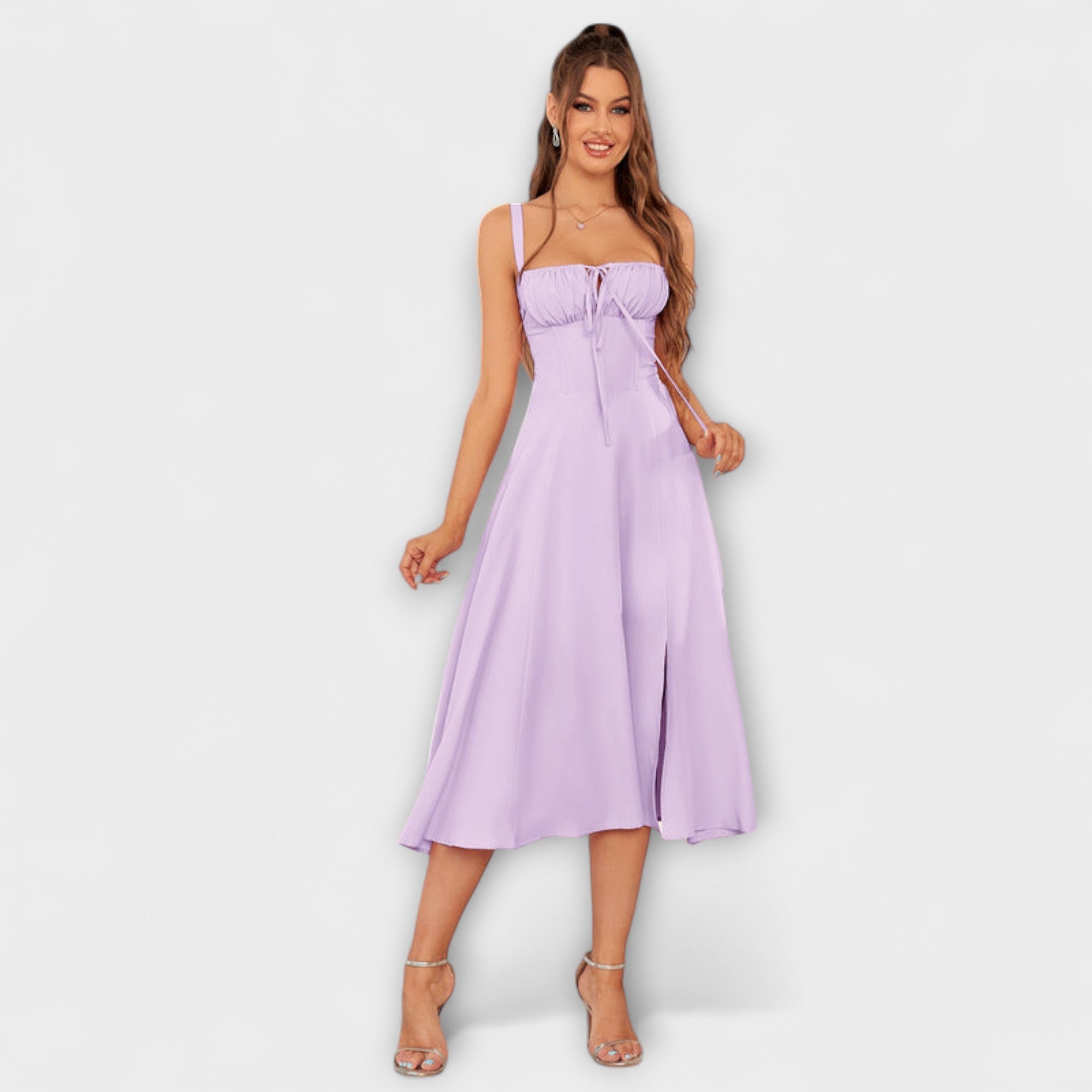 Upanje - vestido rosa con detalle de abertura