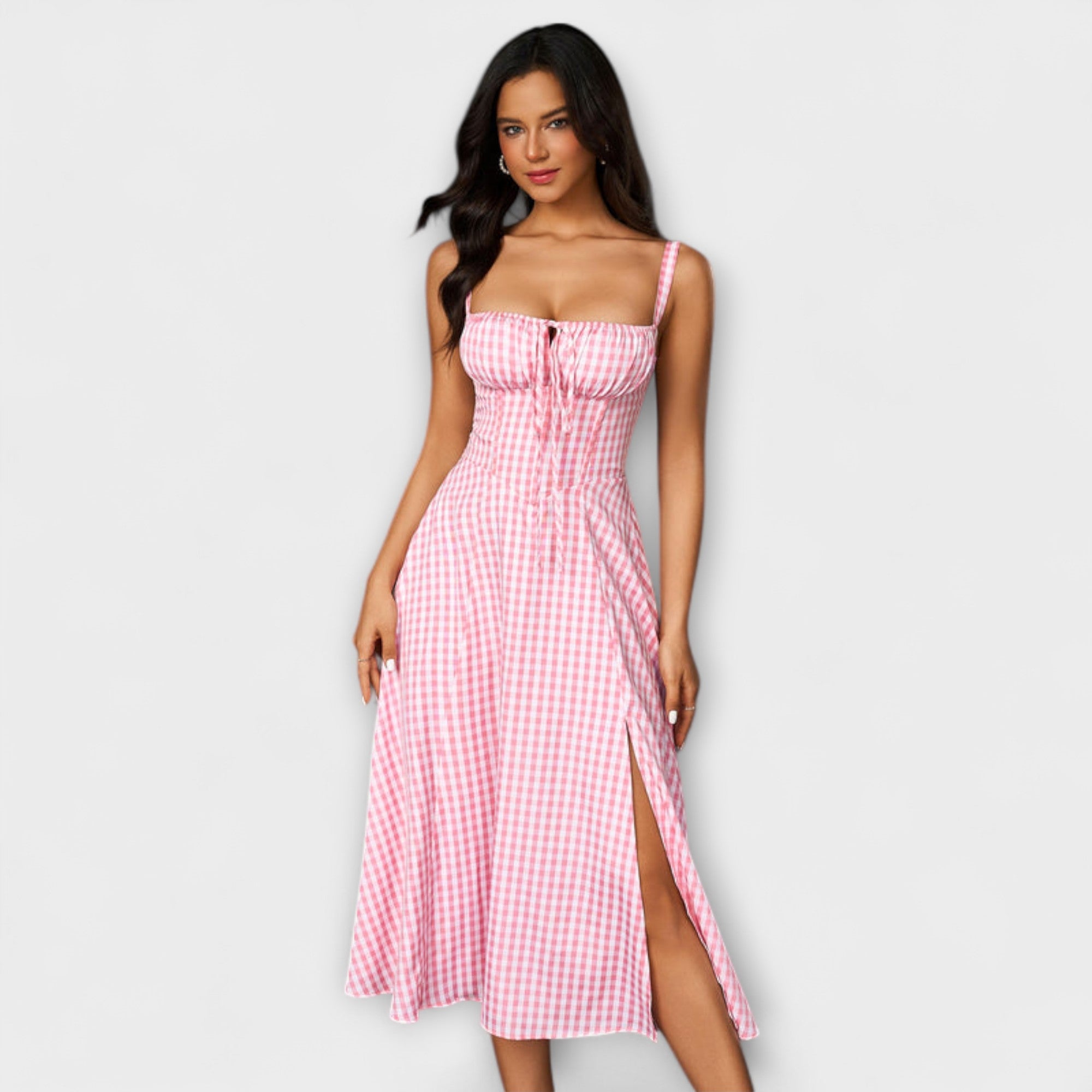 Upanje - vestido rosa con detalle de abertura
