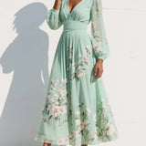 Anastasia™ | Vestido midi de gasa con escote en V y estampado floral verde claro