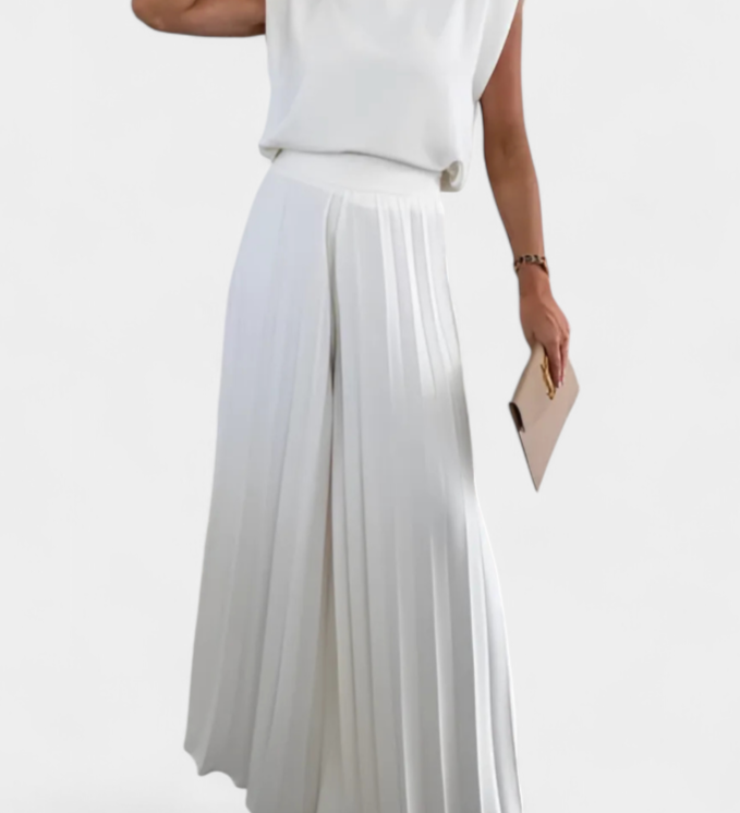 Liora Conjunto de Dos Piezas con Top Estructurado y Pantalón Plisado