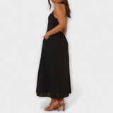 Lydia - Vestido halter negro de longitud midi con detalle en la cintura